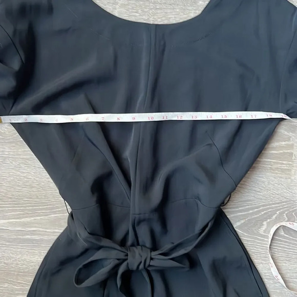 Everlane Japanese GoWeave Short Sleeve Jumpsuit - Picture 9 of 11